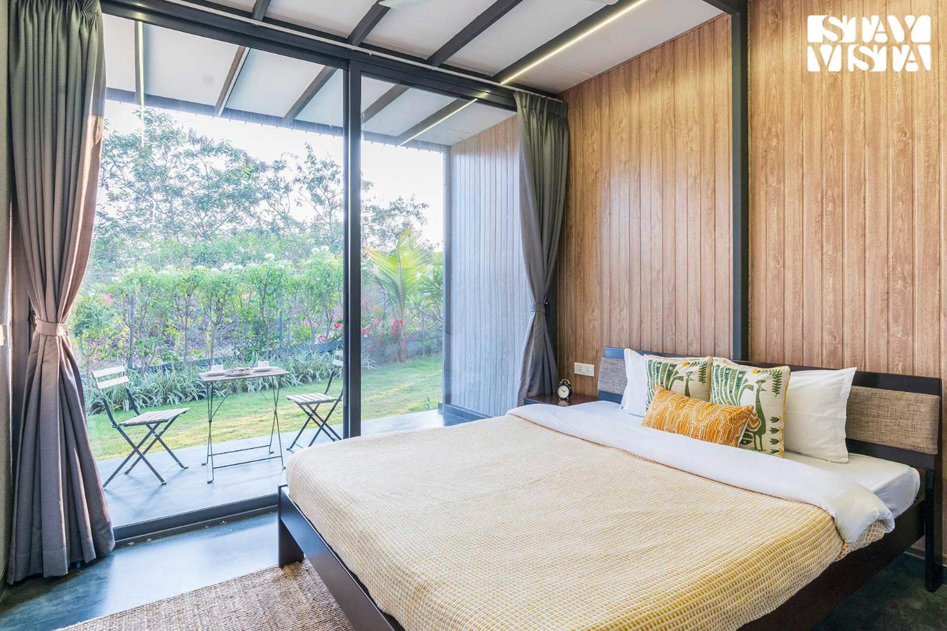 Stayvista'S Celeste Villa - Hill-View Retreat With Infinity Pool Nashik Exterior foto
