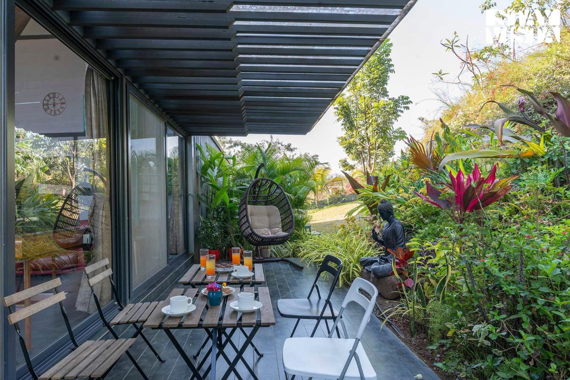 Stayvista'S Celeste Villa - Hill-View Retreat With Infinity Pool Nashik Exterior foto